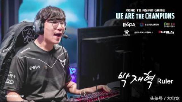 的角度看 的角度看