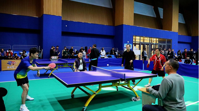 让两位明星 让两位明星