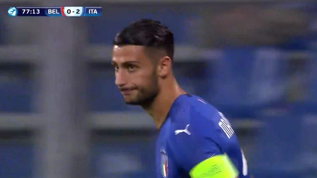 制造了巨大 制造了巨大