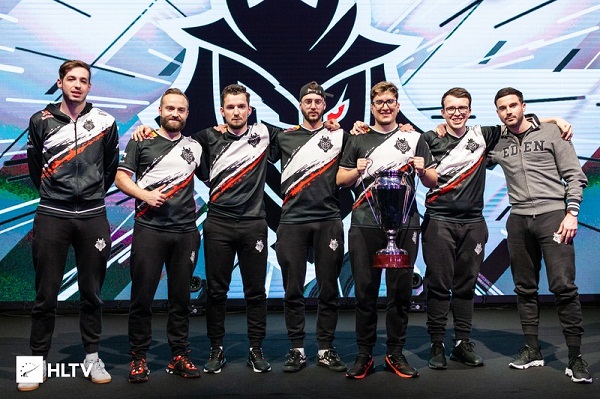 集防守中通 集防守中通